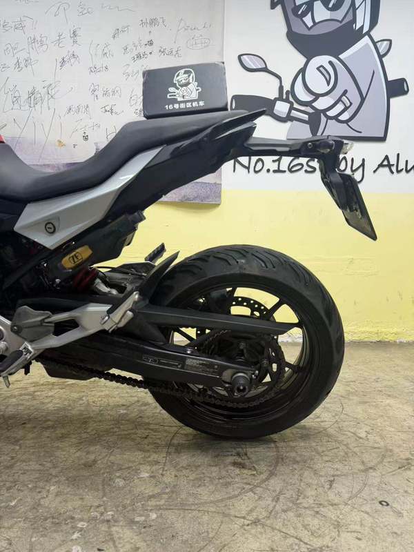 二手宝马F 900 R