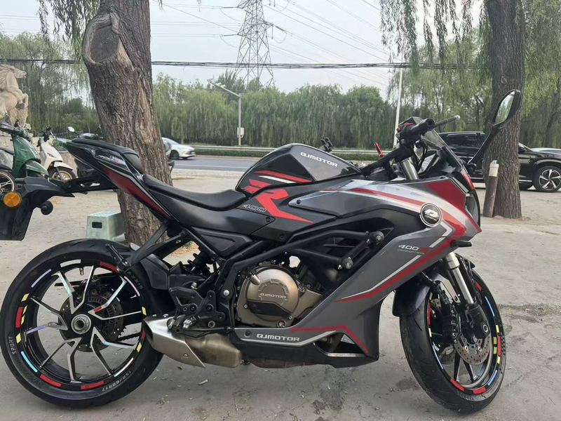 二手QJMOTOR赛400