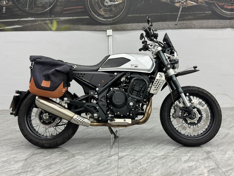 二手高金GK500
