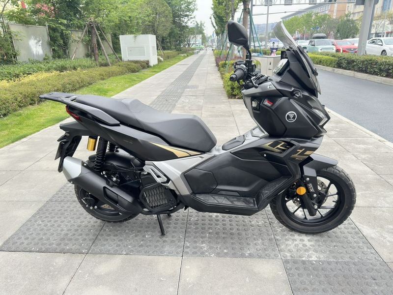 二手无极SR150S
