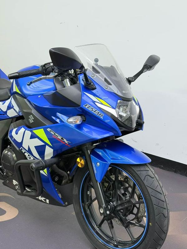 二手豪爵铃木GSX250R