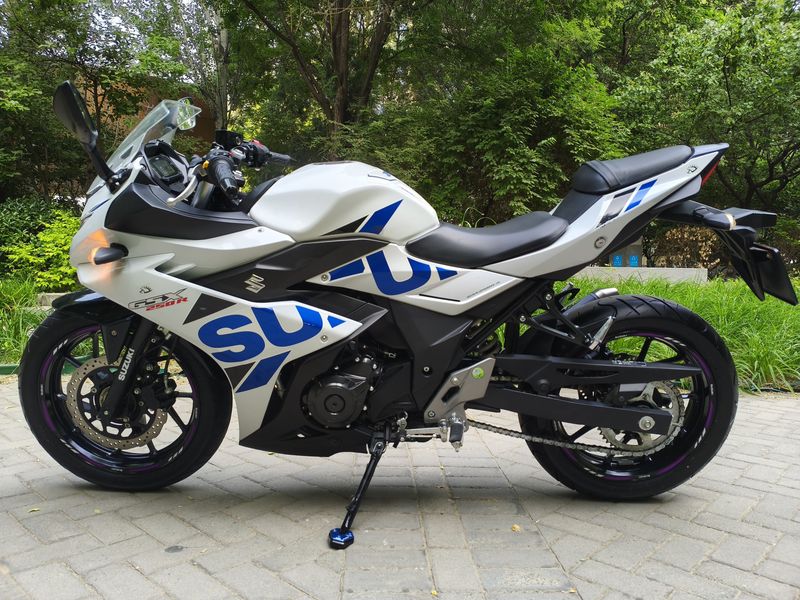 二手豪爵铃木GSX250R