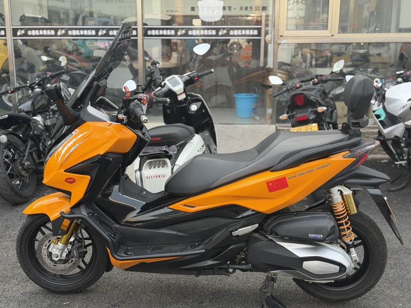 二手本田NSS350(进口)