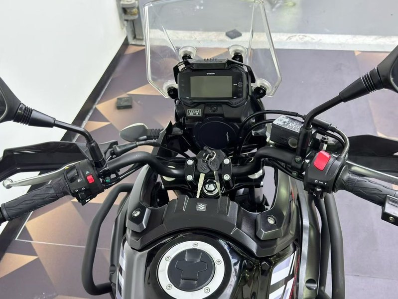 二手豪爵铃木DL250