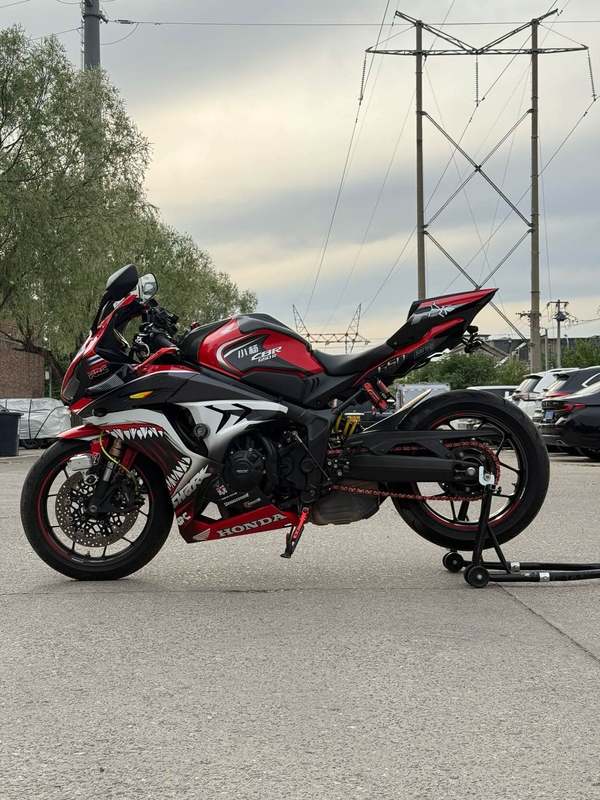 二手本田CBR650R