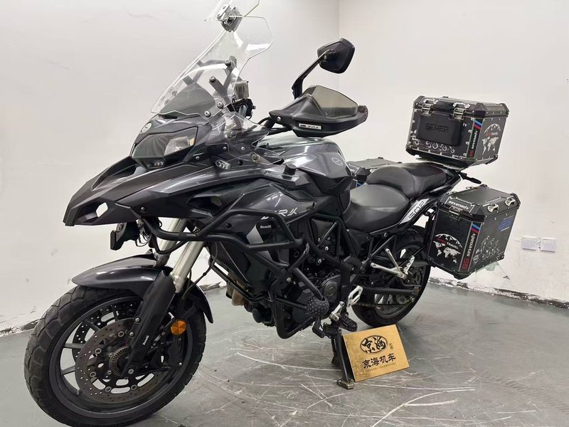 二手贝纳利金鹏 TRK502