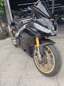 二手阿普利亚RSV4