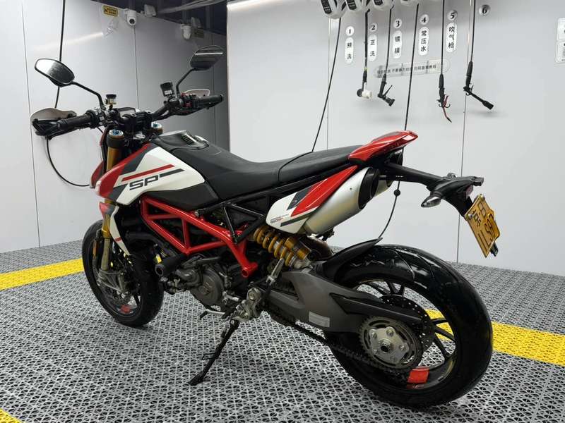 二手杜卡迪Hypermotard 950