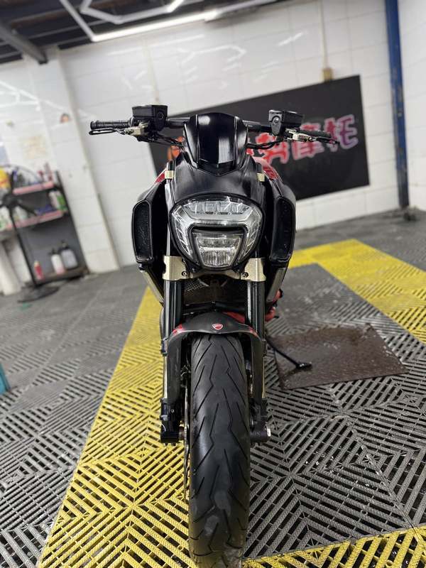 二手杜卡迪Diavel 