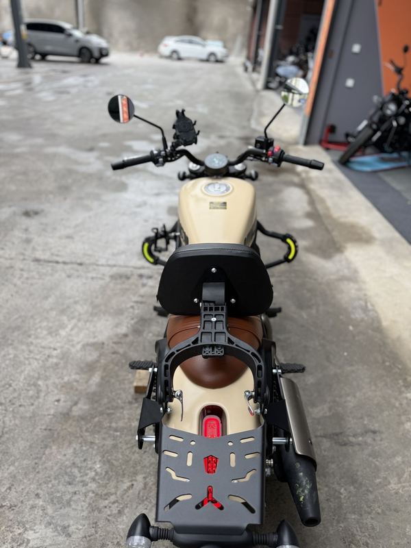 二手QJMOTOR闪300