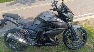二手川崎Z 250 ABS