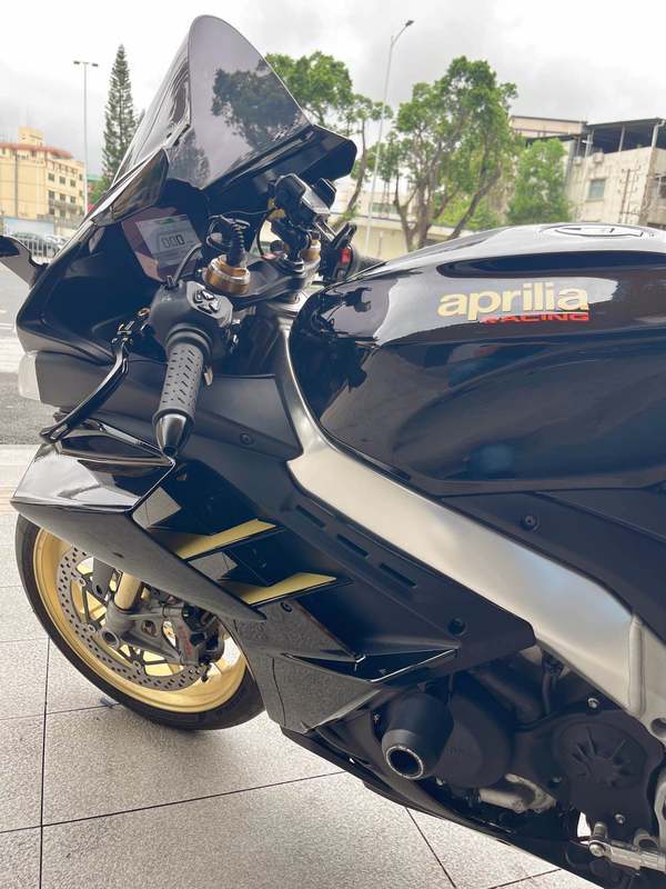 二手阿普利亚RSV4