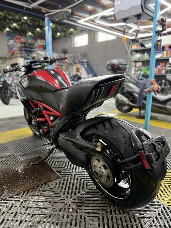 二手杜卡迪Diavel 
