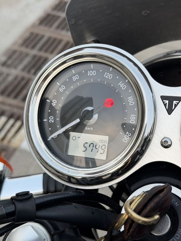 二手凯旋Bonneville T120
