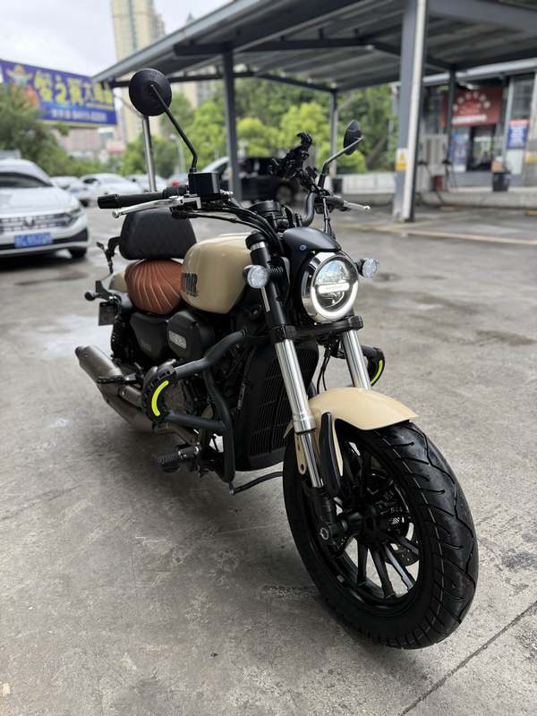 二手QJMOTOR闪300