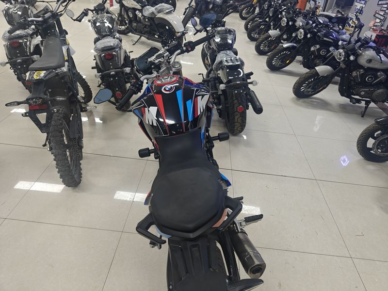 二手宝马F 900 R
