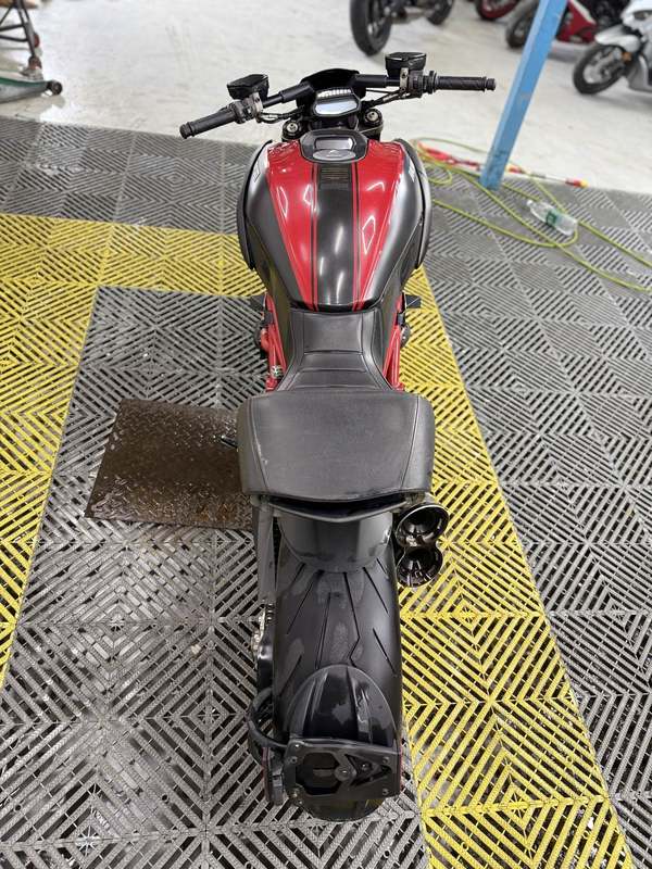 二手杜卡迪Diavel 