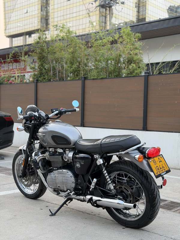 二手凯旋Bonneville T120