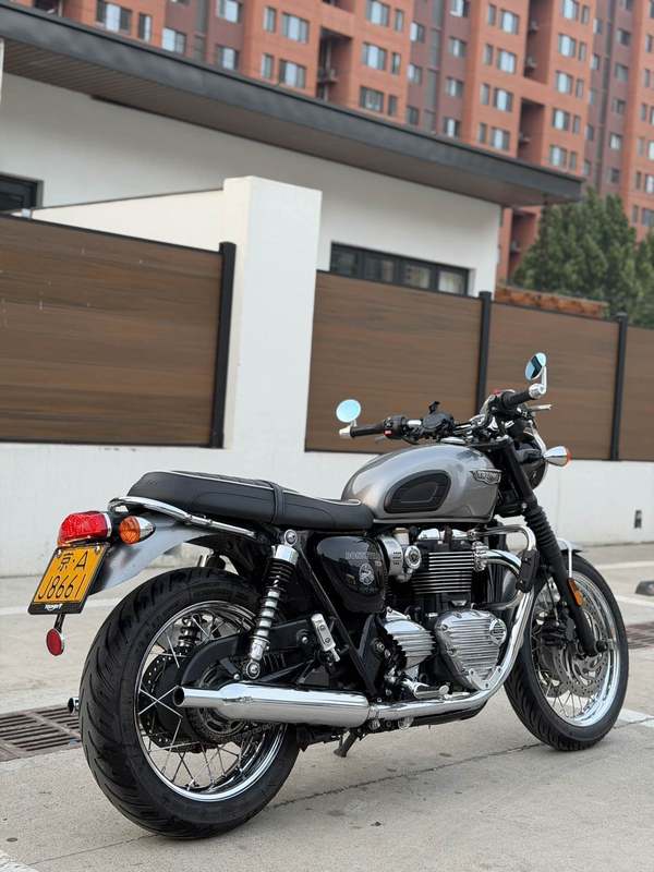 二手凯旋Bonneville T120