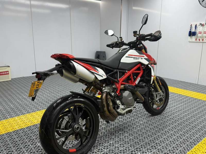 二手杜卡迪Hypermotard 950