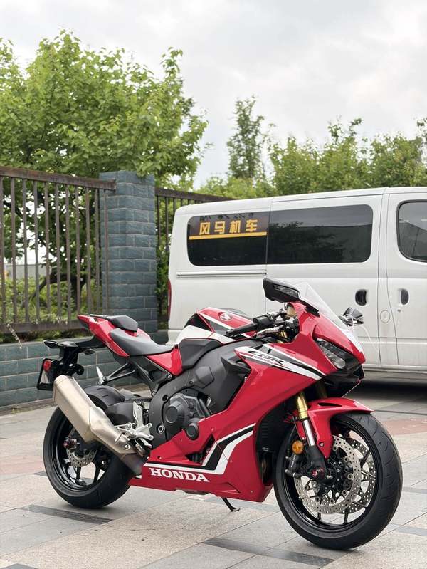 二手本田CBR 1000 RR