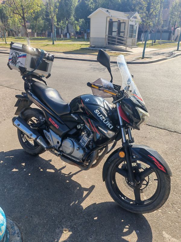 二手豪爵铃木骊驰 GW250