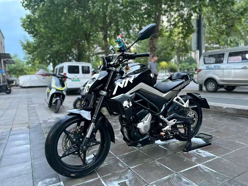 二手春风250NK