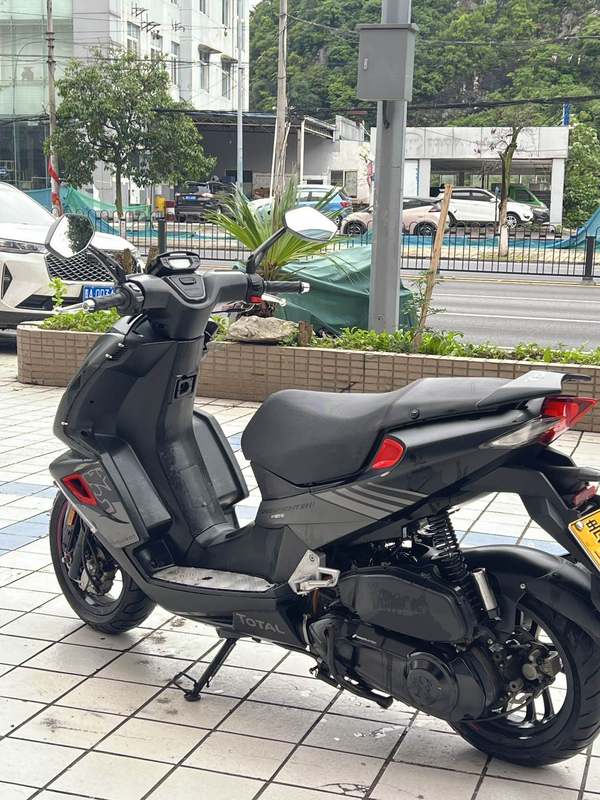 二手标致SPEEDFIGHT 4+