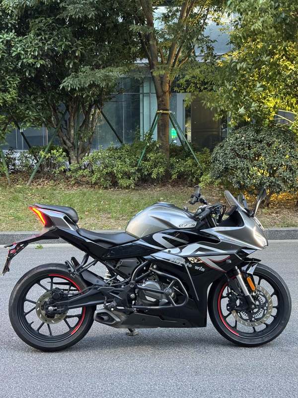 二手春风250SR
