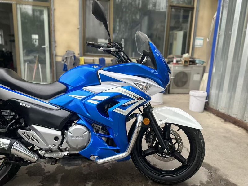 二手豪爵铃木骊驰 GW 250F