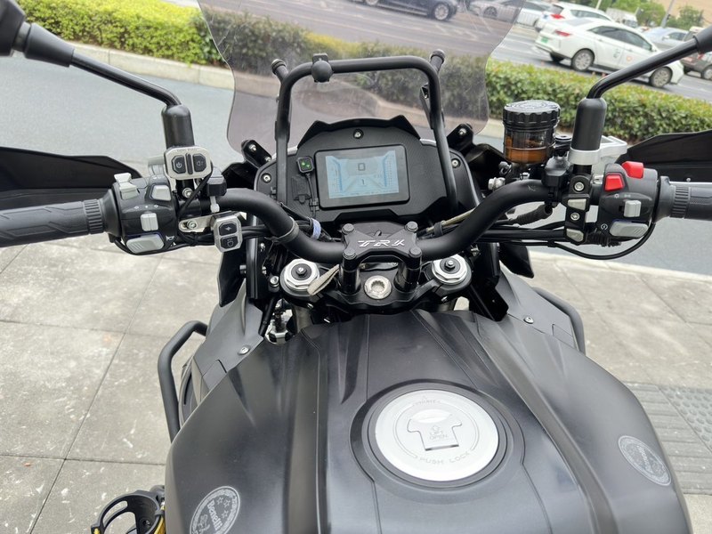 二手贝纳利TRK552