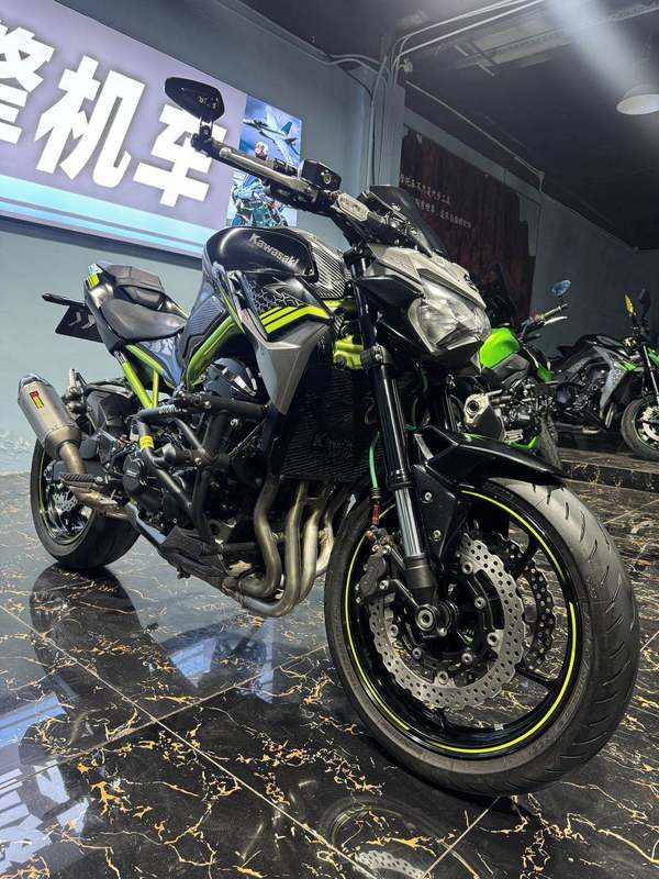 二手川崎Z900