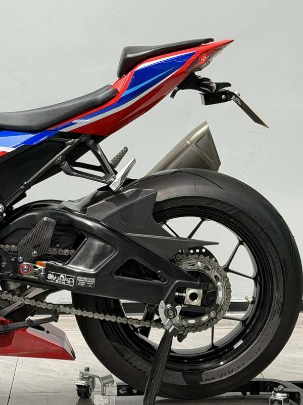 二手本田CBR 1000 RR-R