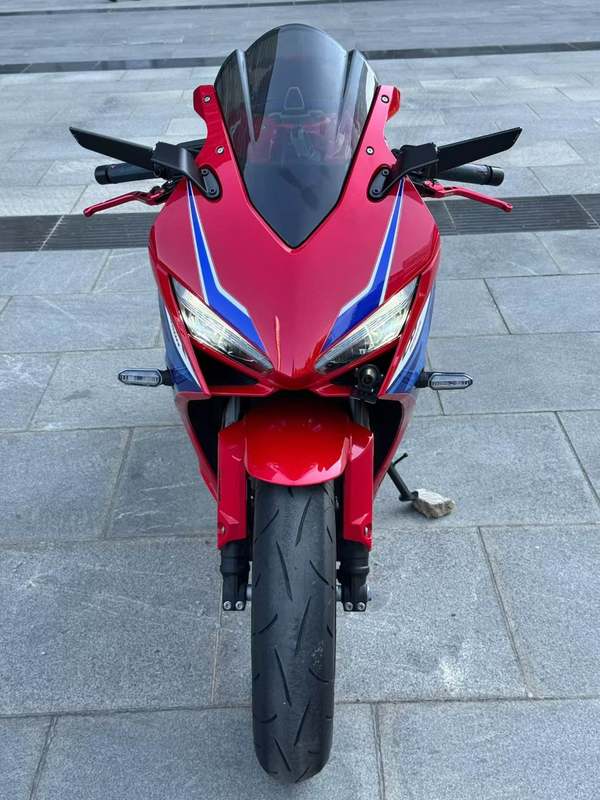 二手本田CBR650R