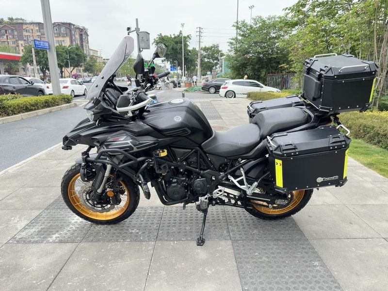 二手贝纳利TRK552