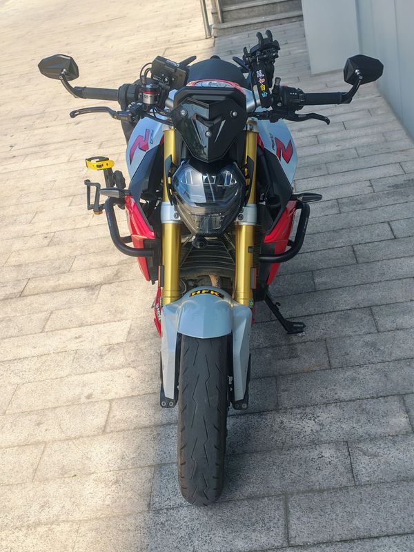二手宝马F 900 R