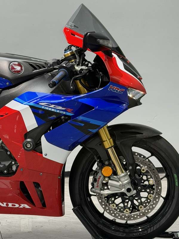 二手本田CBR 1000 RR-R