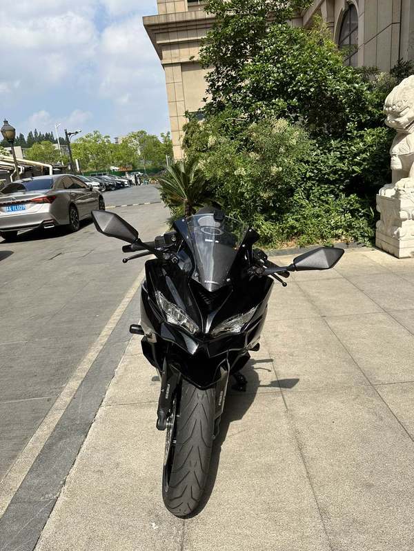 二手川崎ZX-4R