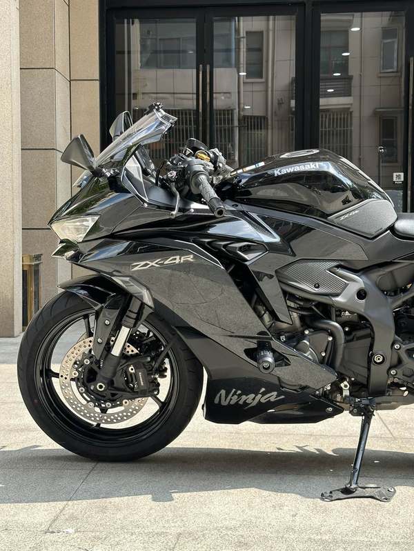 二手川崎ZX-4R