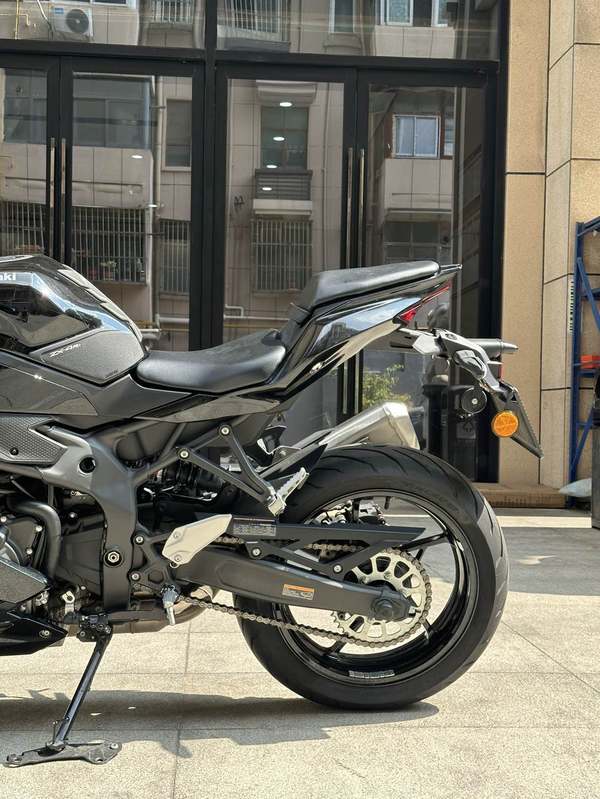 二手川崎ZX-4R