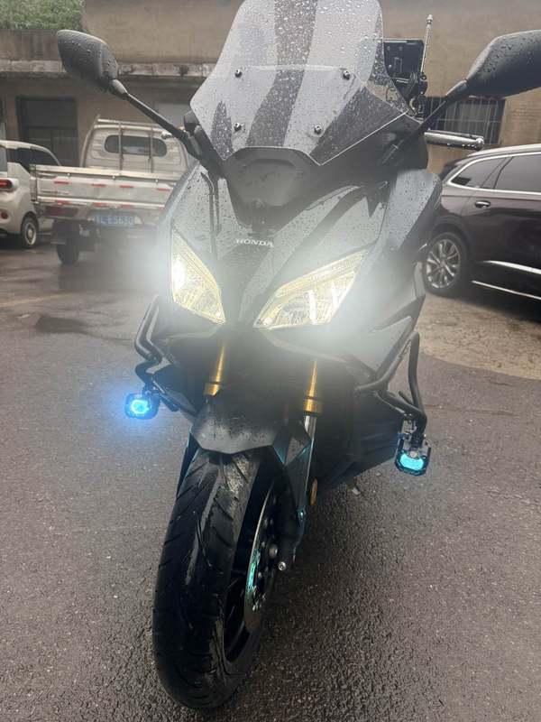 二手本田NSS750