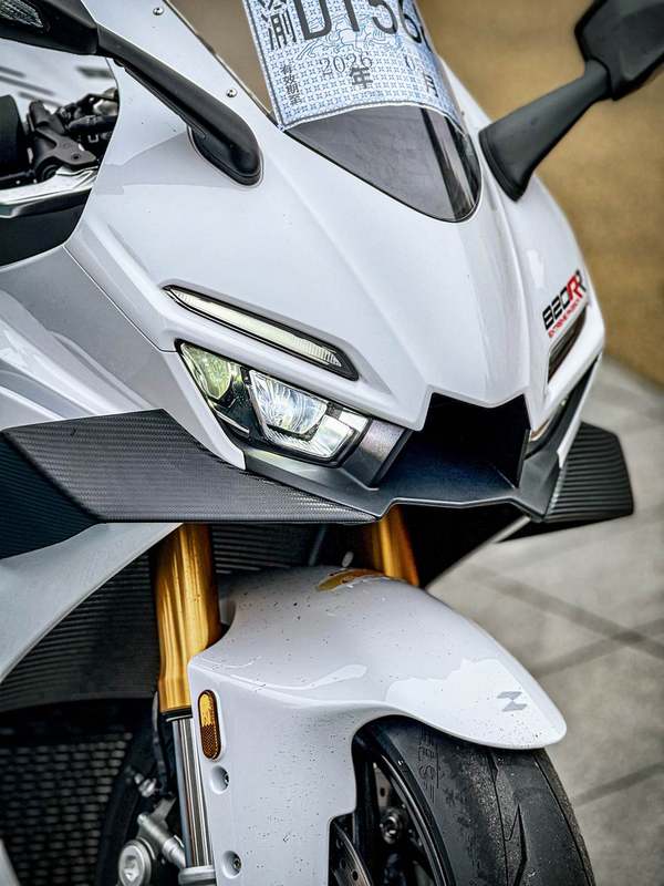 二手张雪机车820RR