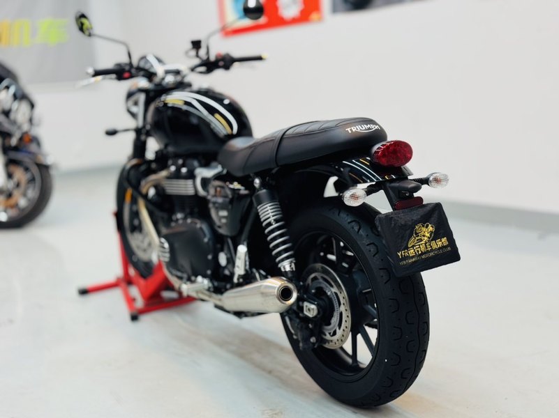 二手凯旋Speed Twin 900