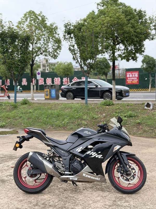 二手川崎Ninja 250