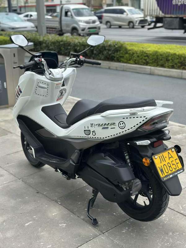 二手豪爵UHR150