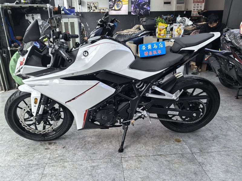 二手凯越250RR 刺鸟