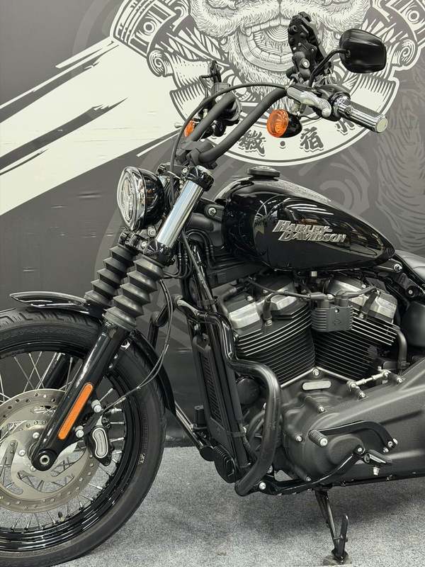 二手哈雷戴维森街霸 Street Bob