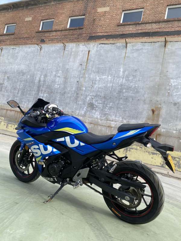 二手豪爵铃木GSX250R
