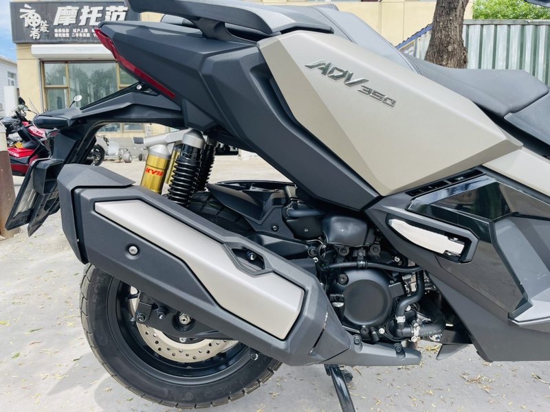 二手本田ADV350