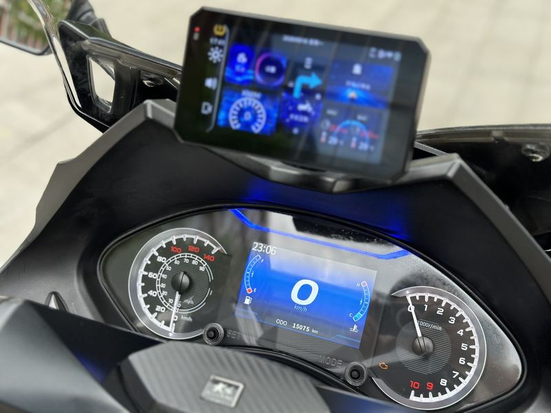 二手大阳V锐 300T